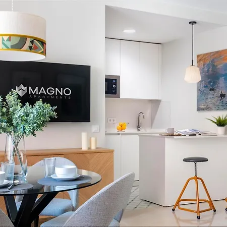 Magno Ruisenor Apartment